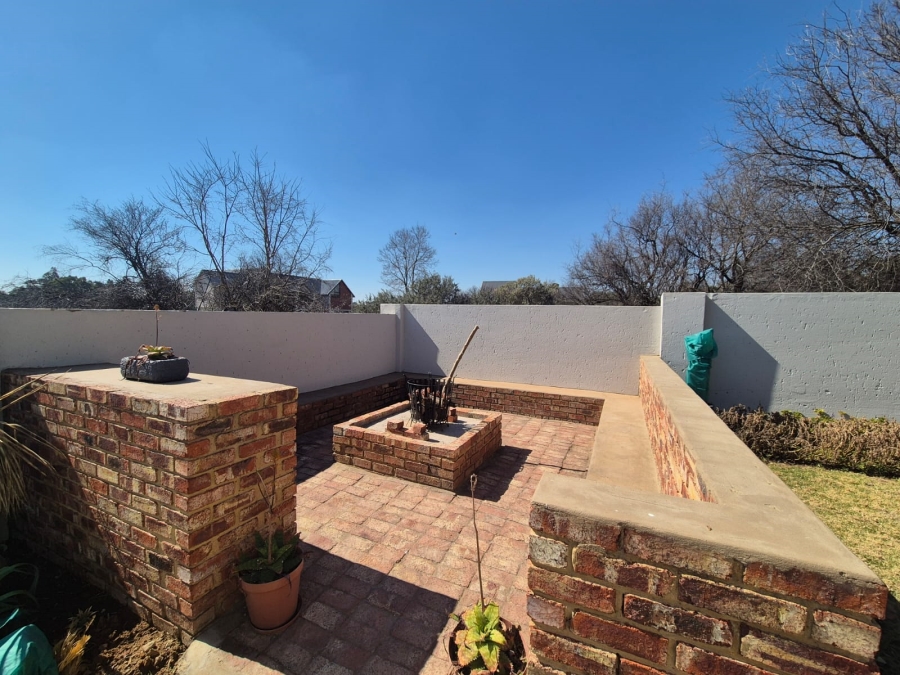 4 Bedroom Property for Sale in Vaal de Grace Golf Estate North West
